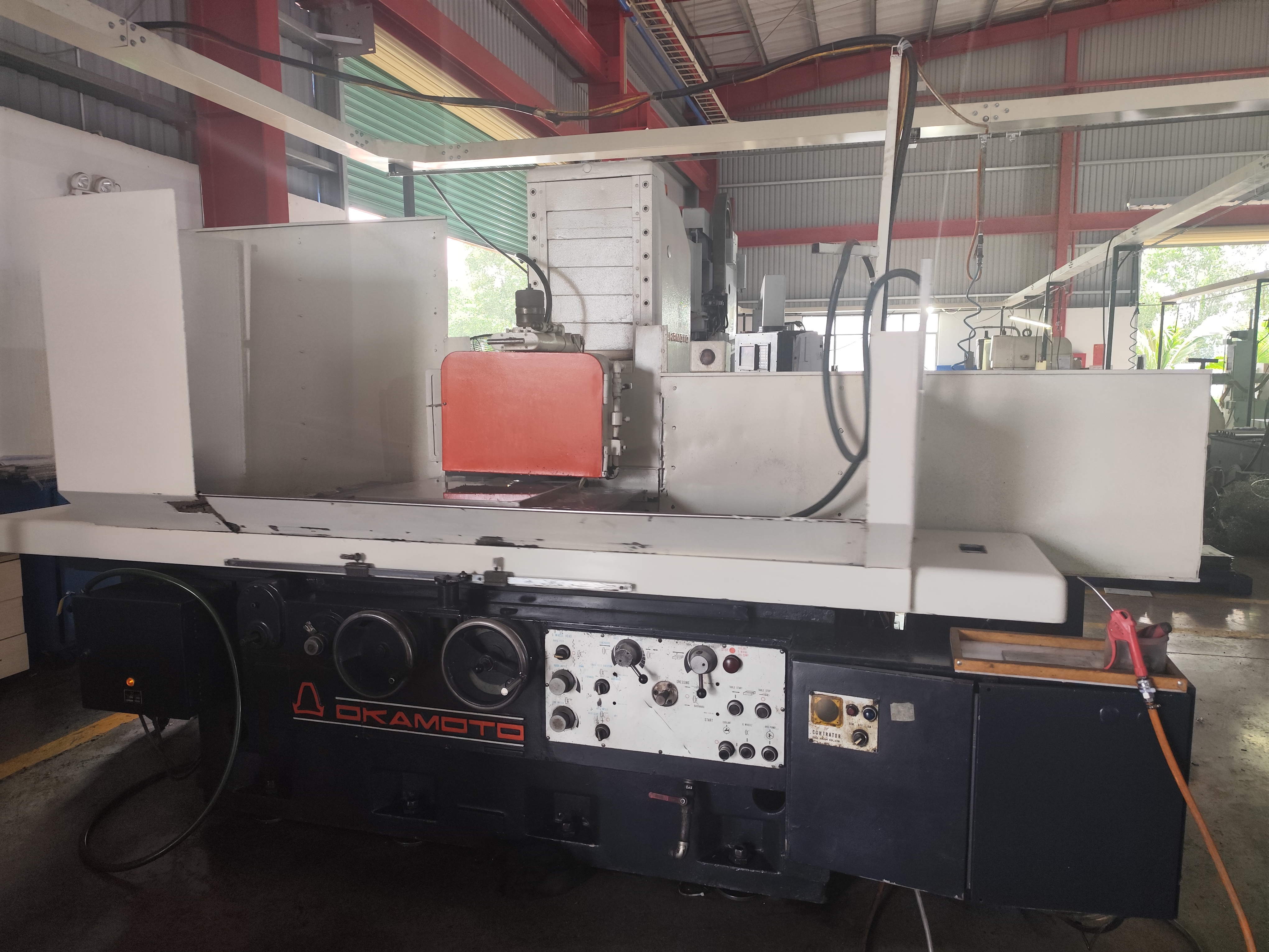 Grinding machine.jpg